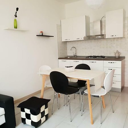 Red Ginger Apartment Oristano Luaran gambar