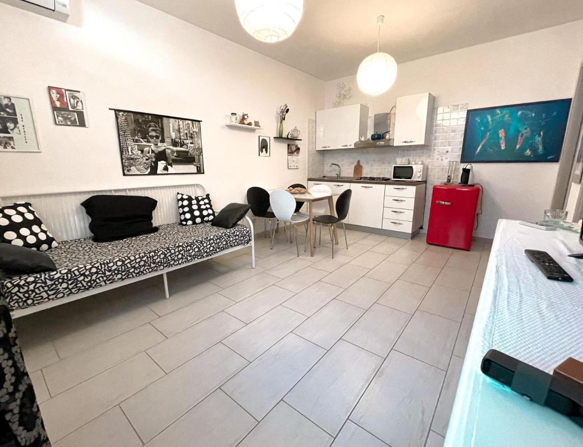 Red Ginger Apartment Oristano Luaran gambar